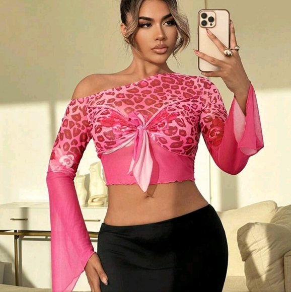 1pc Fitted Floral & Leopard Print One-Shoulder Blouse - Picture 1 of 4